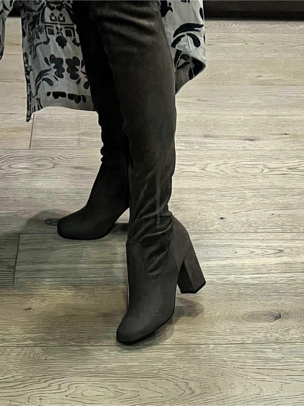 Over-the-Knee Boots in Brown US 8.5M